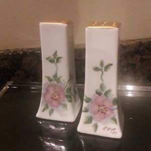 Salt & Pepper Shakers  vintage white w floral
